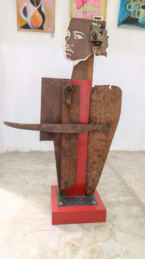 El trabajo de Argueta Fraatz combina creación artística, enseñanza y proyectos de difusión cultural en Alta Verapaz. (Foto: Alejandro Fernández)