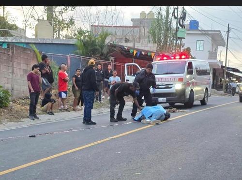 El motorista murió por politraumatismo tras el fuerte accidente. (Foto: CVB)