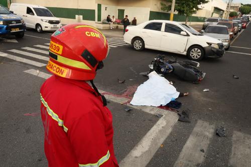 El tránsito es lento en el sector debido al percance vial. (Foto: CBM)