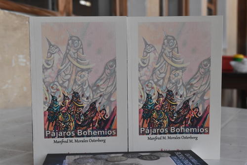 Este fue el segundo libro del autor samayaquense Manfred Morales. (Foto: Marvin Pos/Colaborador)