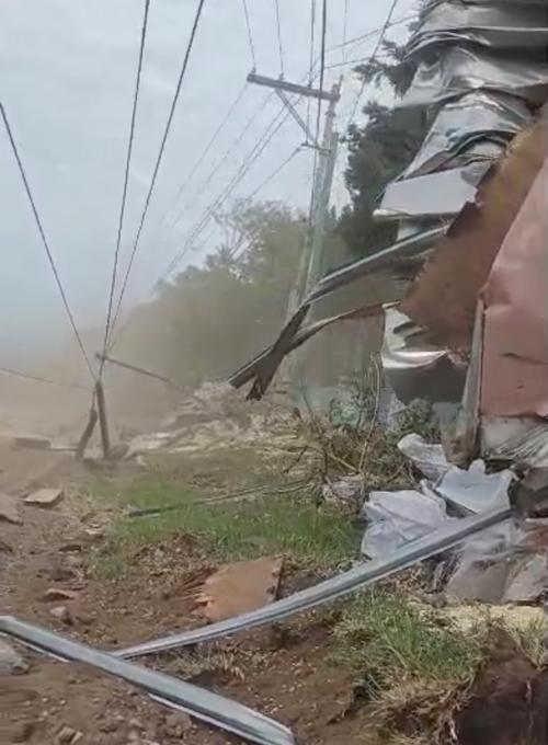 La vía ha quedado inhabilitada. (Foto: Bomberos Voluntarios)