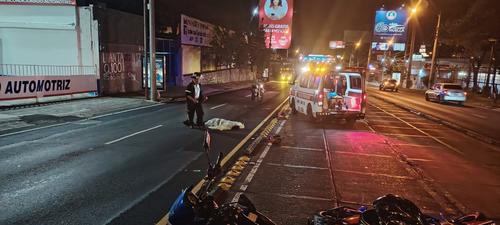 El motorista falleció tras el fuerte impacto. (Foto: CVB)