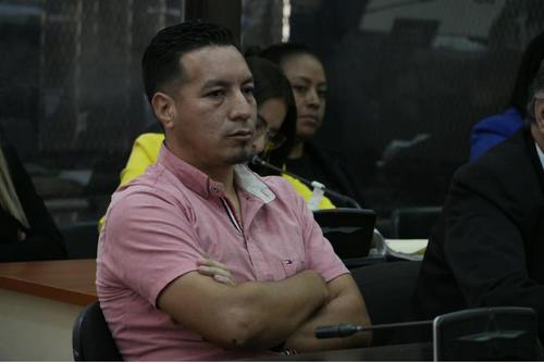 El subinspector de la PNC, Edy Vásquez Rabanales, jefe de la subestación, esta procesado por el delito de ejecución extrajudicial. (Foto: Wilder López/Soy502)