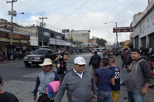 El paso vehicular ha quedado liberado en la zona 9. (Foto: Estuardo Paredes/Colaborador)