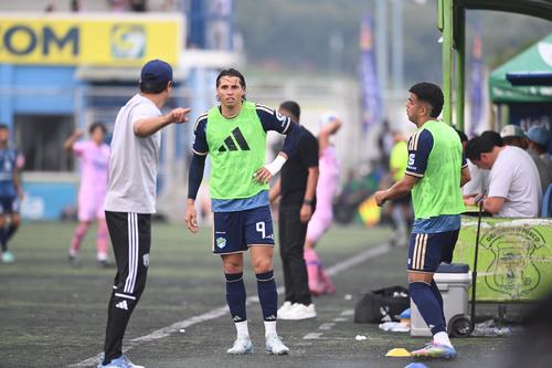 Agustín Vuletich fue uno de los jugadores que ingresó en la segunda parte. (Foto: Pedro Pablo Mijangos)