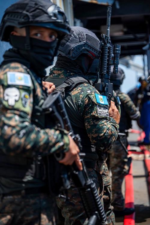 Más de 1,000 soldados apoyan diariamente a la PNC en el departamento. (Foto: Ejército de Guatemala)