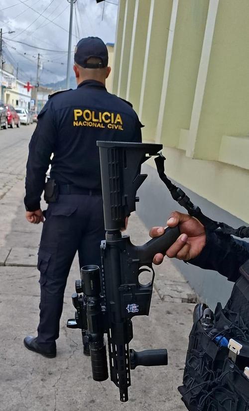 Durante los operativos fueron incautadas siete armas. (Foto: PNC)