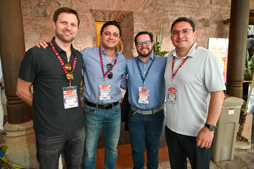 Volcano Innovation Summit, Startup Avenue, emprendedores, premio, tecnología, Guatemala, Soy502