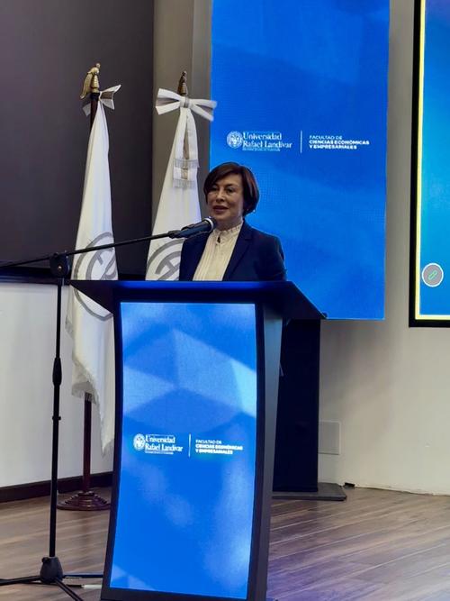Noticias, Guatemala, Soy502, Asociación Bancaria de Guatemala, Escuela Bancaria, Universidad Rafael Landivar