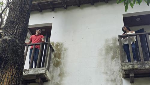 La Villa Familiar, con capacidad para seis personas, es ideal para grupos pequeños que buscan privacidad y confort en un entorno natural. (Foto: Jorge Morales)