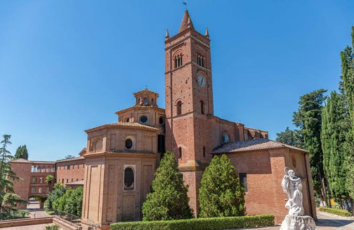 Antonio Bran Tecun, Italia, iglesia, Abad General, Monte Oliveto Maggiore, Toscana, guatemalteco, guatemala, soy502, noticias 1