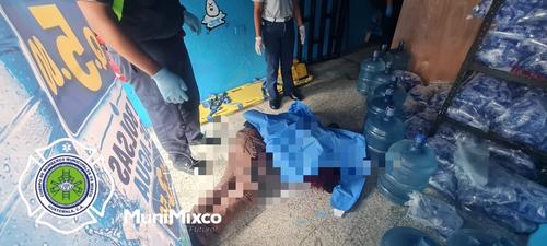 La otra víctima mortal es un hombre. (Foto: Bomberos Municipales de Mixco)