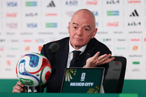 La dirigentes le han exigido el importe económico al presidente de la FIFA, Gianni Infantino. (Foto: Getty Images)