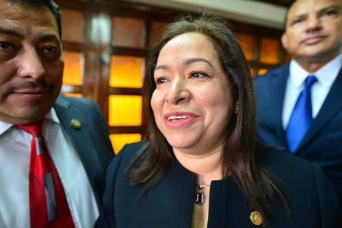 Entre los 15 candidatos a dirigir la CGC sobresale el nombre de Nora Liliana Segura Monzón, quien en el 2010-2014 ocupó dicho cargo. (Foto: Archivo/Soy502)