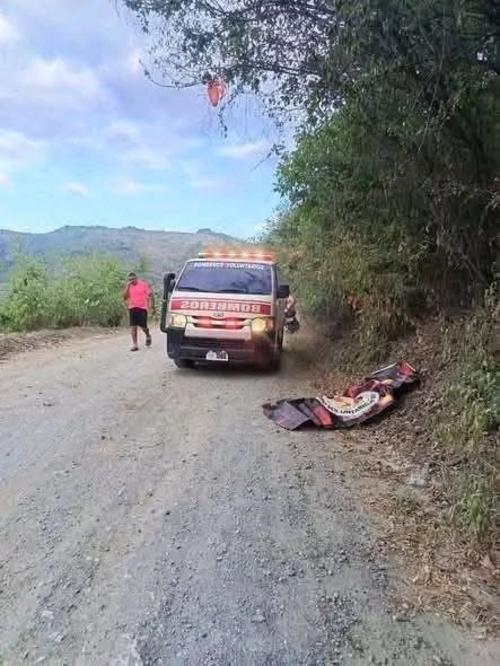 (Foto vía: Bomberos Voluntarios)