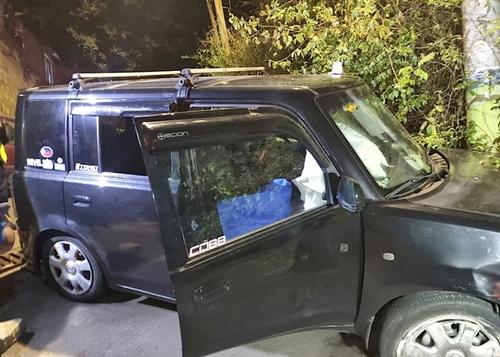El cuerpo de la víctima quedó dentro del auto. (Foto: Jorge Senté/Colaborador)