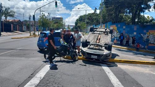 (Foto vía: Policía Municipal de Tránsito)