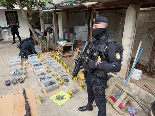 Los hallazgos fueron incautados para fortalecer las investigaciones del caso. (Foto: PNC)