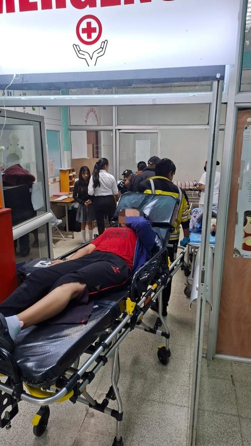 La mujer quedó bajo el cuidado de los médicos del hospital. (Foto: CVB)