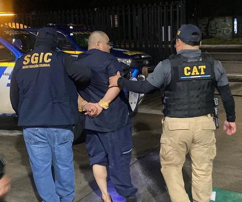 José Ángel Ramírez Cantero fue trasladado a la frontera de Valle Nuevo y entregado a las autoridades de El Salvador. (Foto: PNC)