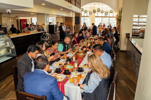 Hay diferentes platillos y espacios para celebraciones y actividades. (Foto: Las Cumbres)