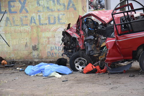 El conductor del picop falleció tras el accidente de tránsito. (Foto: Lorena Lorenty/Colaboradora)