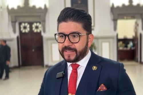 Bernardo Arévalo, combustibles, Decreto 21-2026, Decreto 22-2026, IVA, IDP, Congreso de la República, precios de combustibles, 04