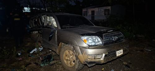 Una camioneta presuntamente escoltaba al picop robado. (Foto: PNC)