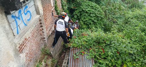 (Foto vía: Bomberos Voluntarios)