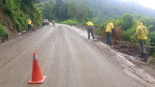 Un total de 80 deslizamientos o derrumbes se han reportado en varios puntos del país de junio a la fecha. (Foto: CIV/Soy502)
