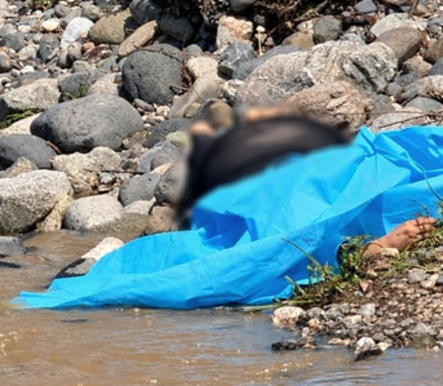La mujer fue localizada en un río de Chiquimula. (Foto: Orlando Chile Monroy)