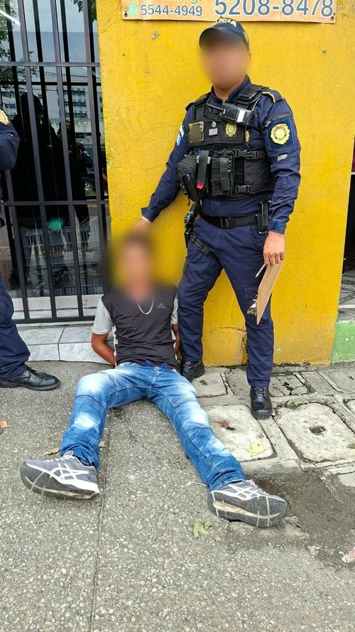 Uno de los capturados tiene antecedentes. (Foto: PNC)