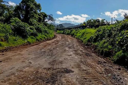 La época lluviosa afecta el paso por los caminos rurales que carecen de paviemento. (Foto: CIV/Soy502)