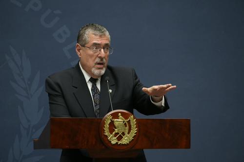 Huité, Zacapa, Ejército de Guatemala, Ministerio de la Defensa, Henry Sáenz, Bernardo Arévalo, incursión armada, Ejército, 03