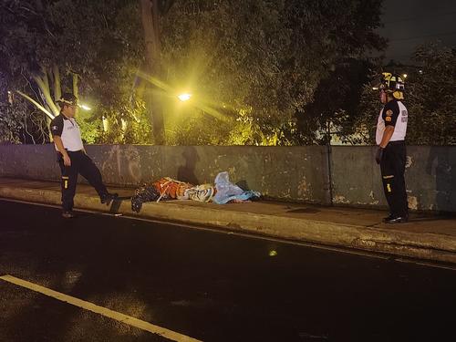 El cuerpo se encontraba envuelto en sábanas. (Foto: CVB)