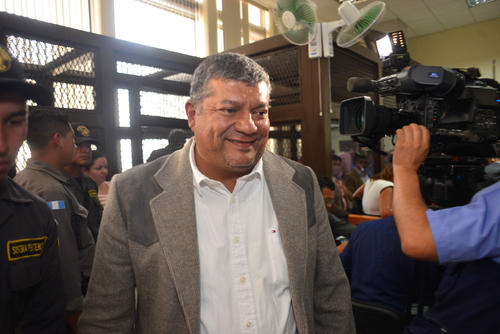 Obdulio Mendoza captado durante la audiencia de primera declaración. (Foto: Jesús Alfonso/Soy502)