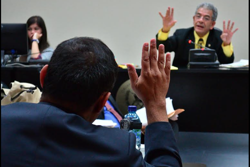 El juez Miguel Ángel Gálvez, en audiencia del caso de corrupción en el Sistema Penitenciario donde se involucra al convicto Byron Lima. (Foto: Archivo/Soy502)