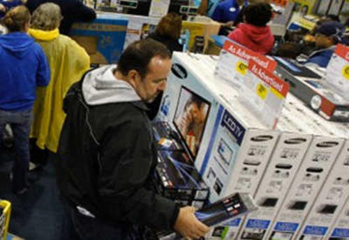 Los comercios "ticos" impulsaron las ventas durante todo el mes con el fin de evitar aglomeraciones riesgosas. (Foto: Archivo)