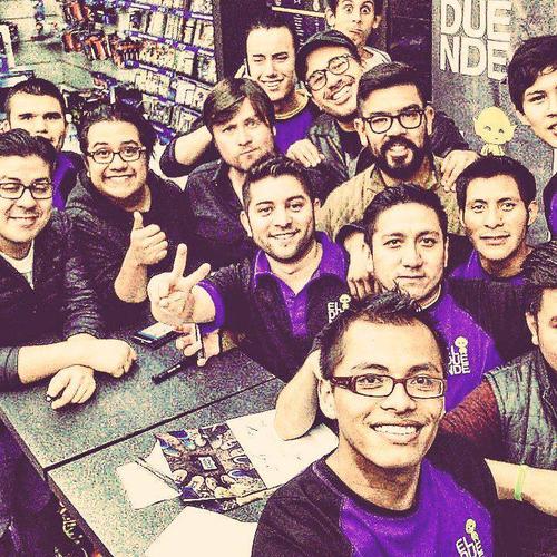 La agrupación guatemalteca compartió un grato momento con sus fanáticos. (Foto: Malacates Trébol Shop oficial)