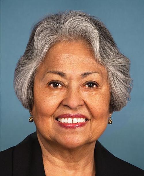 Gloria Negrete Macleod deja el cargo a fin de año como Congresista por California.