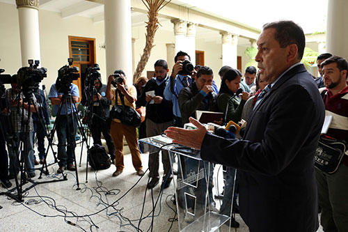 El ministro de gobernación, Mauricio López Bonilla, explicó que los cambios en el reglamento de tránsito busca evitar accidentes. (Foto: Ministerio de Gobernación)