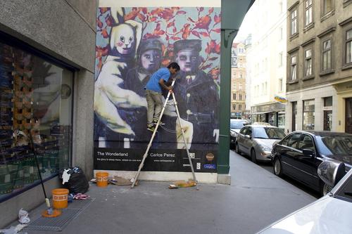 El muro con la obra del guatemalteco Carlos Pérez fue creado por el mexicano Oscar Sánchez, como parte del proyecto de dispersar trabajo latinoamericano en diversas ciudades europeas. (Foto: Carlos Pérez)