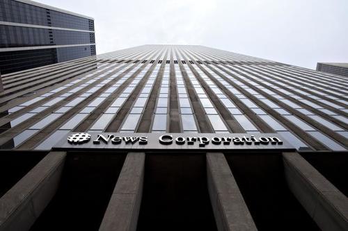 21st Century Fox, propiedad de Rupert Murdoch, insiste en fusionarse con Time Warner (foto: Archivo)