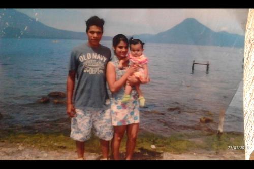 Foto familiar de un paseo de la pareja. (Foto: Archivo)