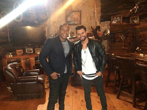 El guatemalteco Piva y el colombiano Buxxi hacen una gran mancuerna. (Foto: Emanuel Castillo)