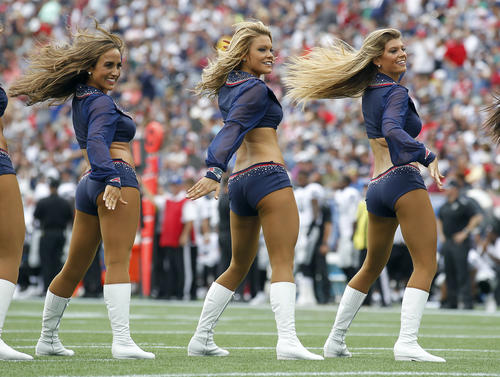 Las animadoras de los Patriotas están listas para el Super Bowl 2015.