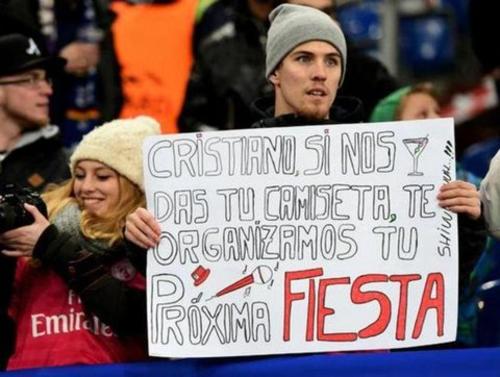 A CR7 pancartas