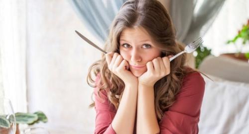 Los expertos recomiendan evitar los alimentos que posean un alto contenido de azúcar y grasa. (Foto EMujer)