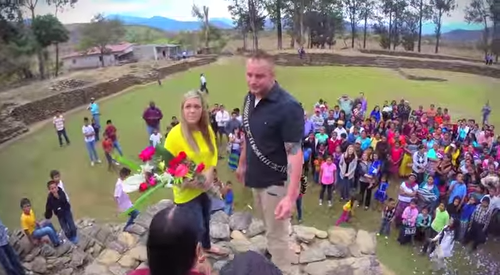 Pide matrimonio a su novia en Mixco Viejo 01