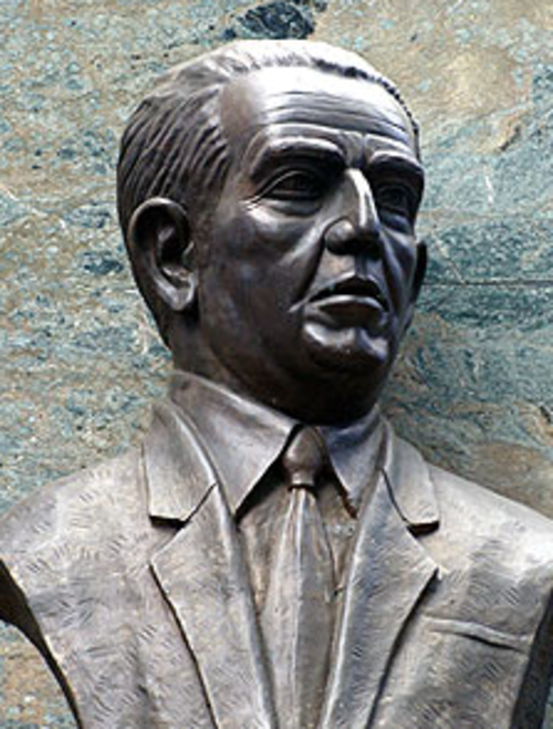 Busto de David Vela. (Foto: Municipalidad)